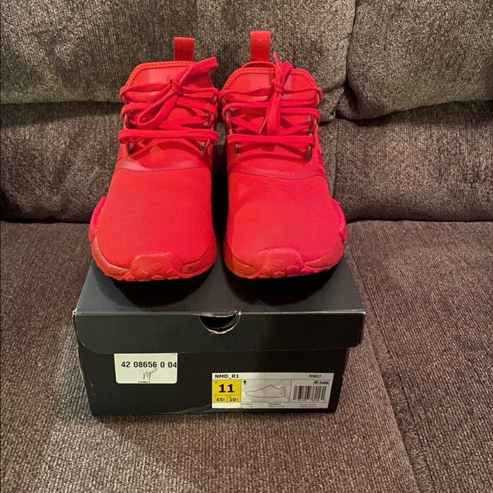NMD R1 Scarlet FV9017 - Picture 3 of 12
